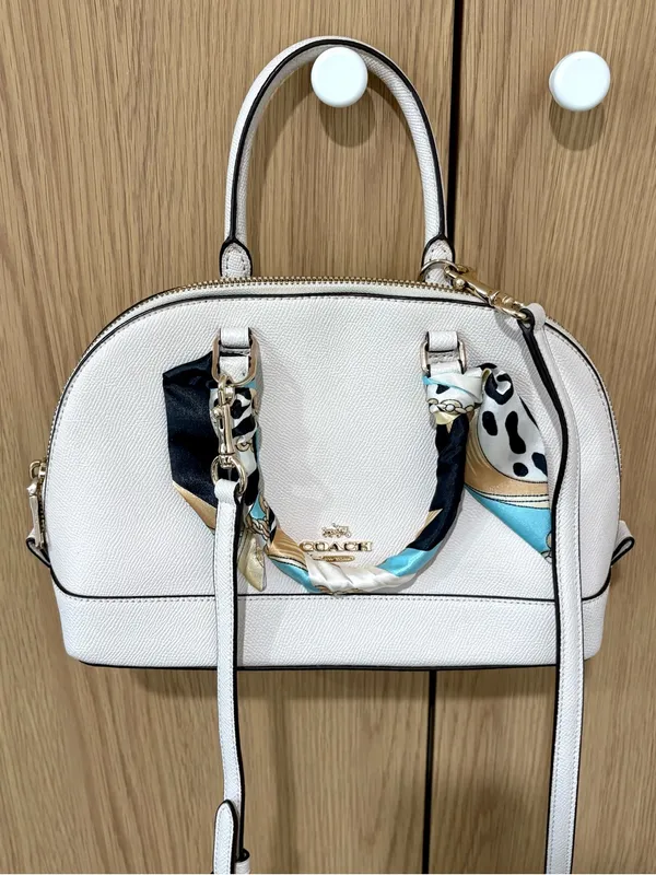 NWOT Coach Canvas Crossbody/shoulder Bag White With Twilly Silk Ribbon - Image 2