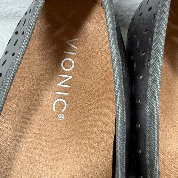 Vionic Robyn Pewter Metallic Perforated Leather Ballet Flats Orthaheel 7M - Image 4