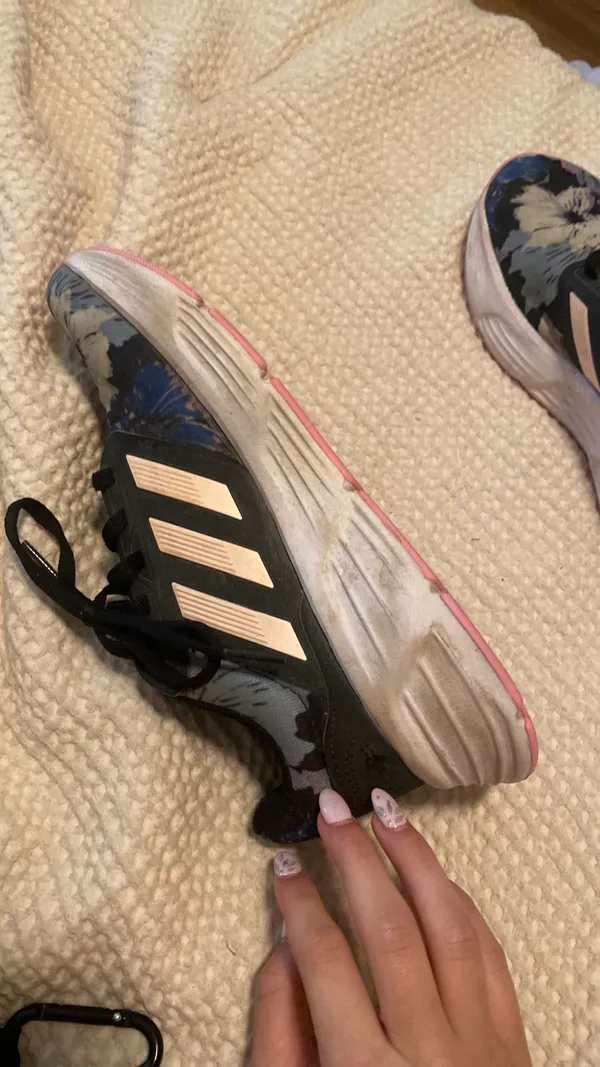 Shoes - Image 6