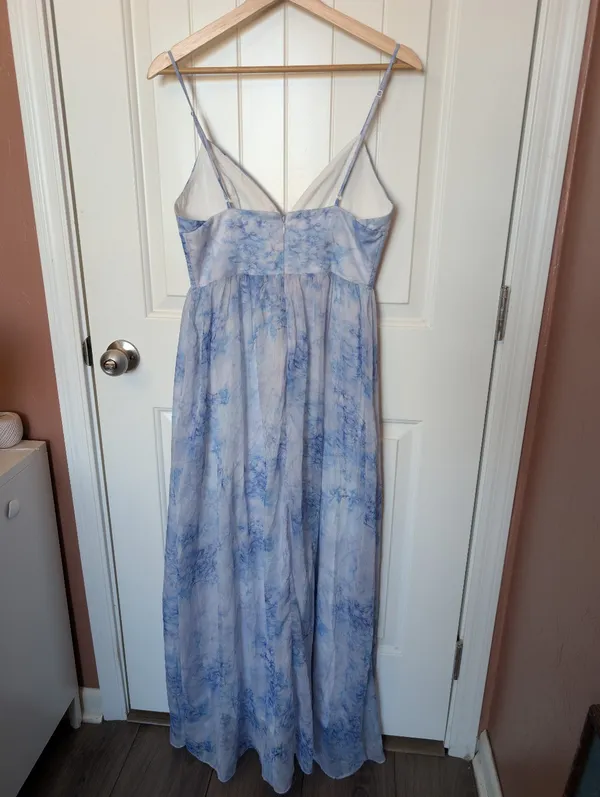 Bardot Elias Printed Floral Maxi Dress Medium Baby Blue/White - Image 2