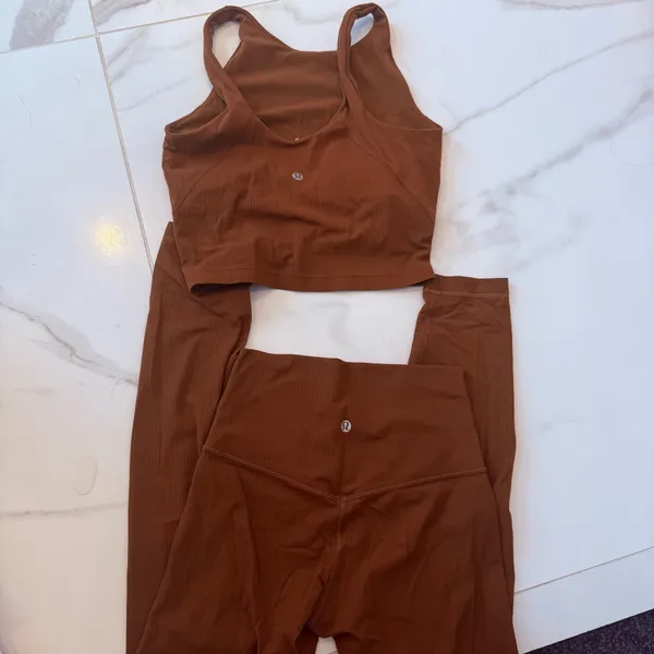 Lululemon ribbed align matching set - leggings and tank - Image 3