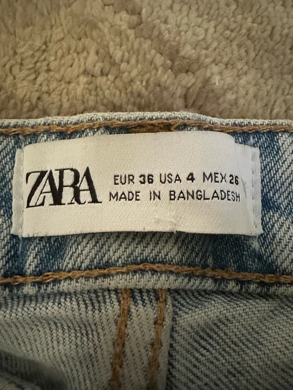 ZARA Jeans High-Rise size 4 - Image 5