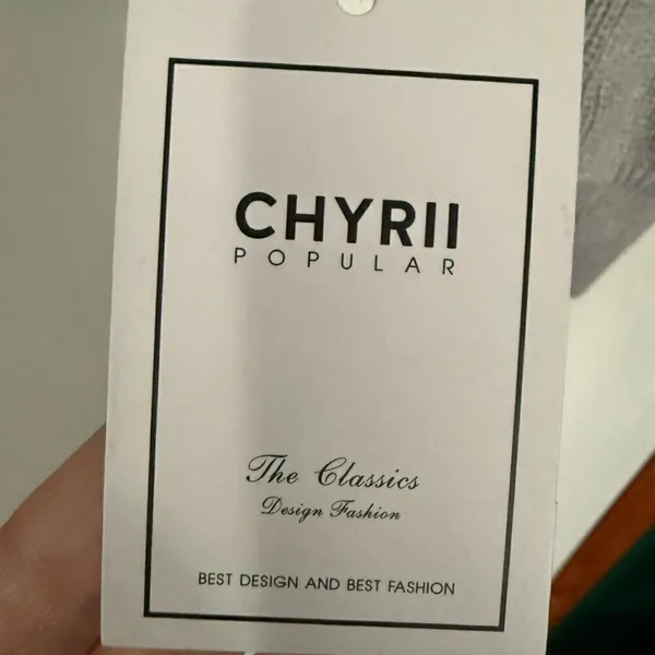 Amazon NWT Chyrii Grey Knit Collared Cropped Pullover size S - Image 4