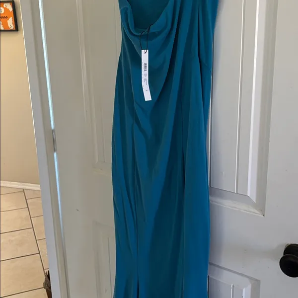 NWT - Susana Monaco Vibrant Blue Strapless Dress - M. Sold out online! - Image 3