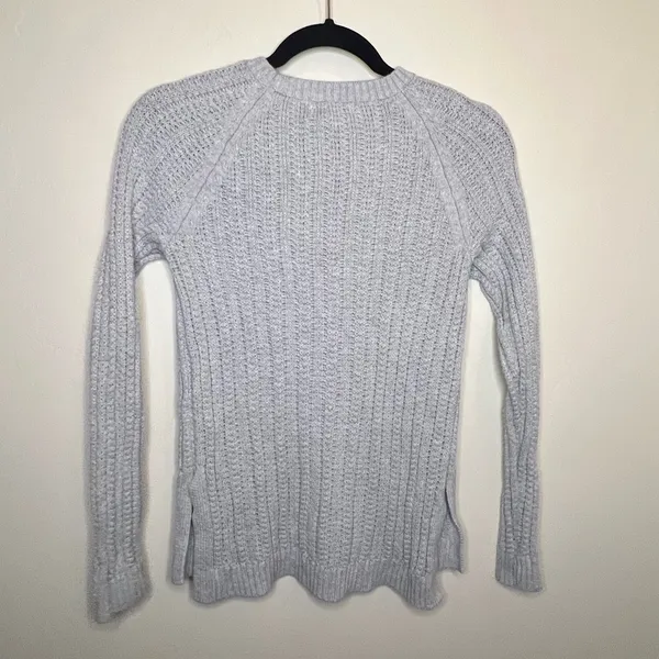 GAP Light Gray Cable‎ Knit Sweater - Image 3
