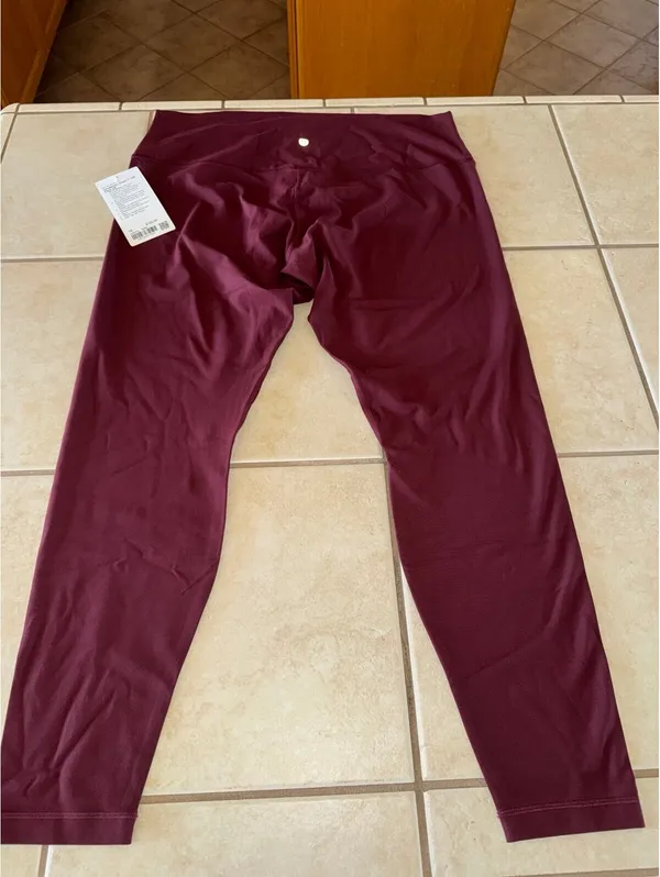 Lululemon Align High Rise 28” Red Merlot Size 18 NWT - Image 2