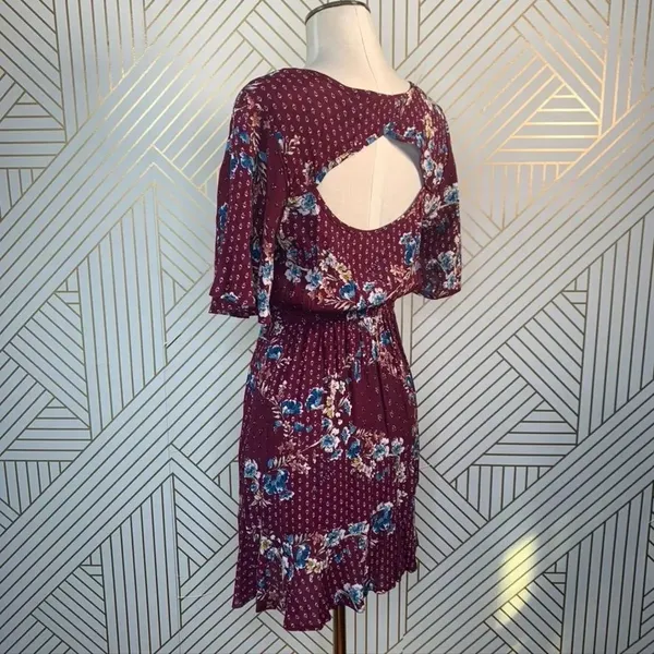 Band of Gypsies‎ Samantha Floral Cutout Dress - Image 7