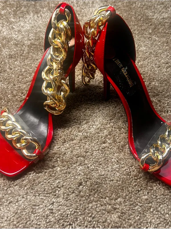 True Religion Elegant RedPatent High Heel Sandals w/Gold Chain Accents free gift - Image 6