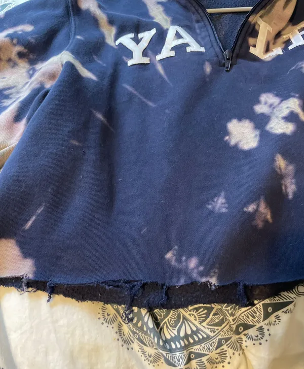 Yale Hoodie - Image 4