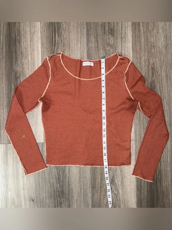 Paper Crane Clay/Burnt Orange Waffle Knit Long Sleeve Shirt Size Small - Image 3