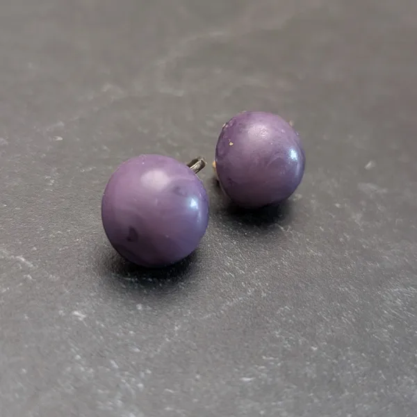 Vintage Clip On Earrings 5/8" Domed Circle Muted Marbled Purple Retro - Image 3