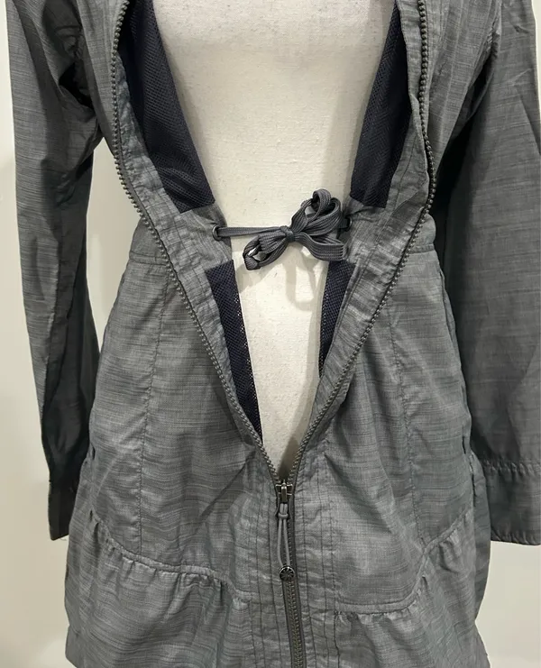 Athleta Windbreaker - Image 3