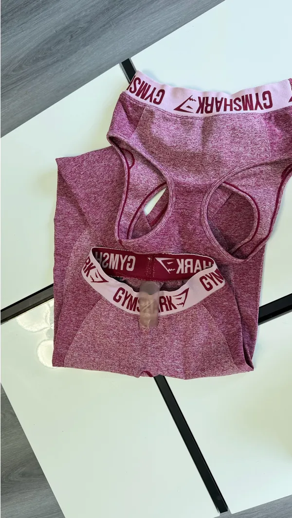 gymshark flex set in heathered maroon 🎀 size small - Image 10