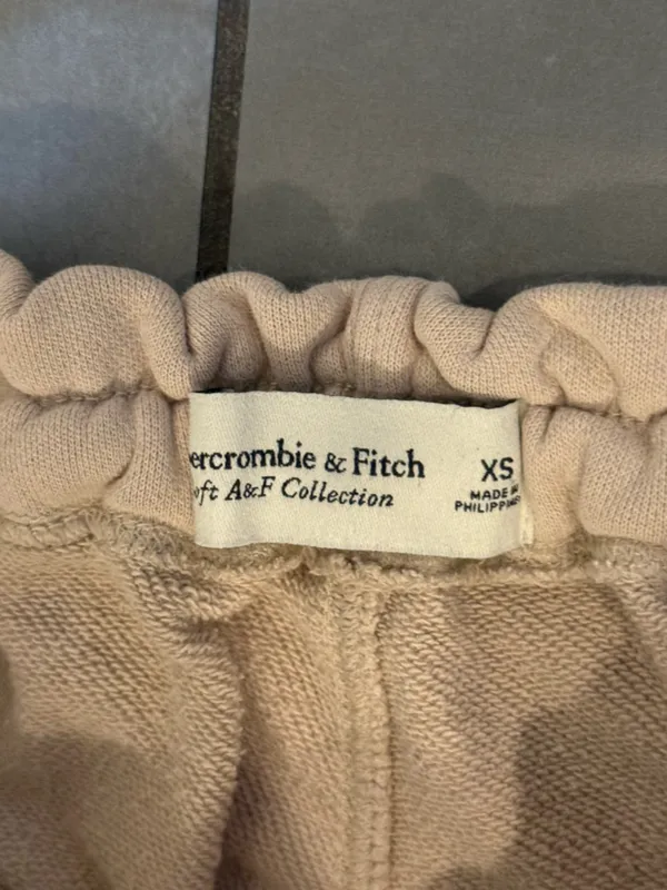 Abercrombie and Fitch Soft A&F Cloud Joggers in Beige - Image 3