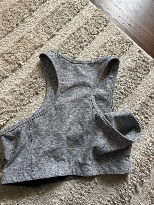Outdoor Voices Athena Crop Top Size medium - Image 4
