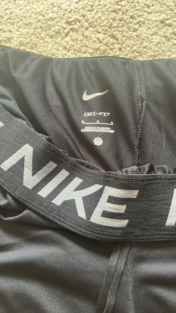 Nike Shorts Dri-Fit - Image 2