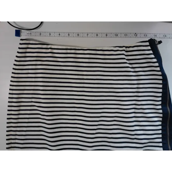 Madewell Navy White Striped Mini Skirt French Girl Coastal Preppy‎ Size Small - Image 7