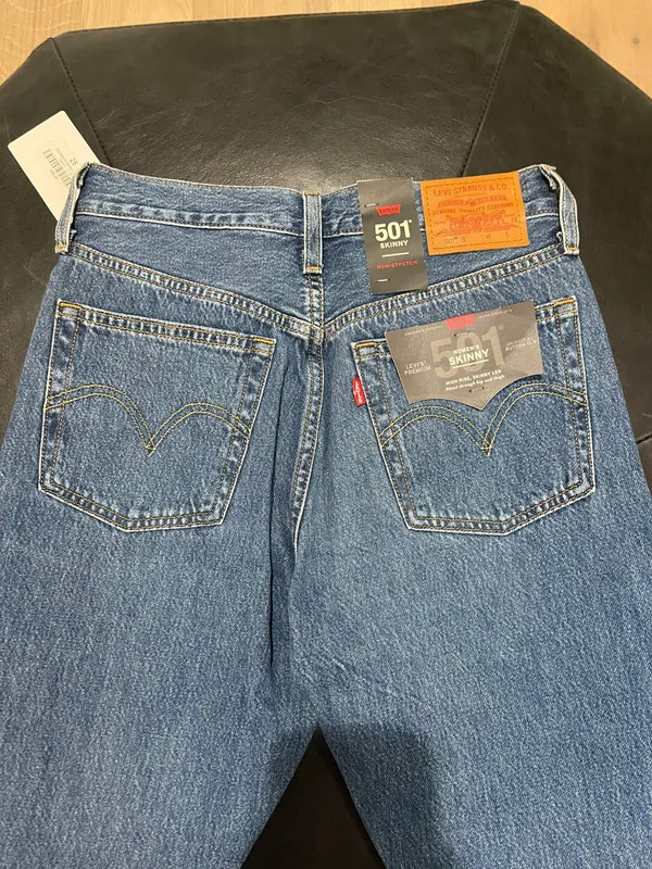 Levi's 501 Premium Skinny Jeans - Image 4