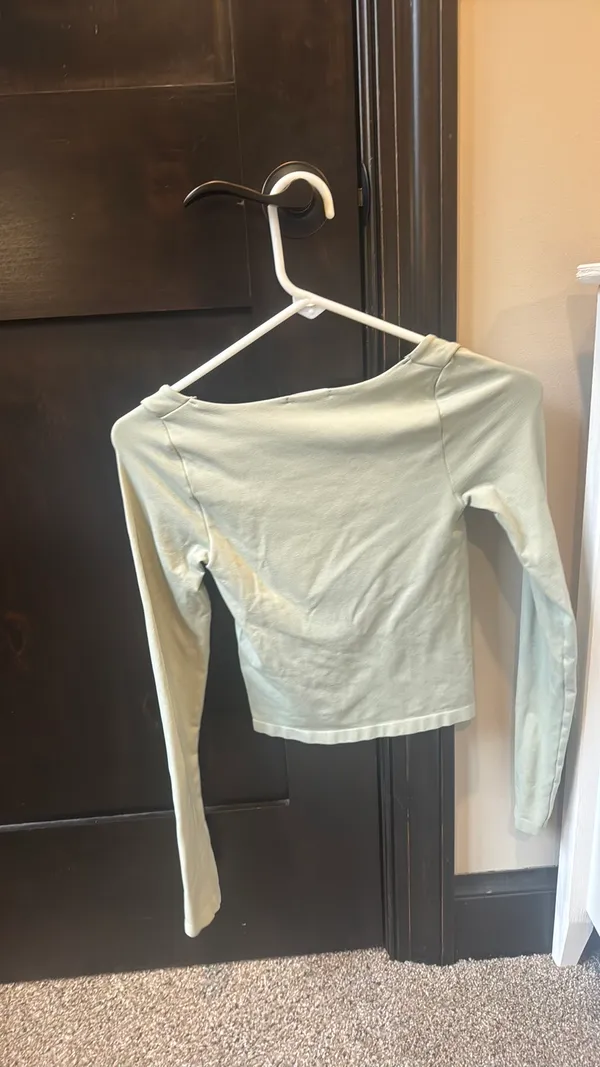 Altar'd State Long Sleeve Top - Image 3