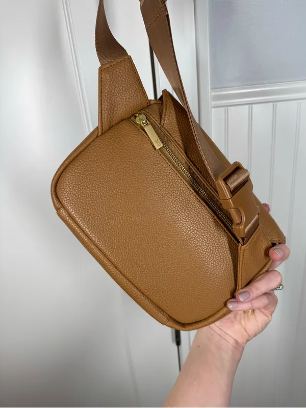 Freshly Picked Classic Fanny Pack bum bag Park Sling bag In Toffee brown diaper - Image 2