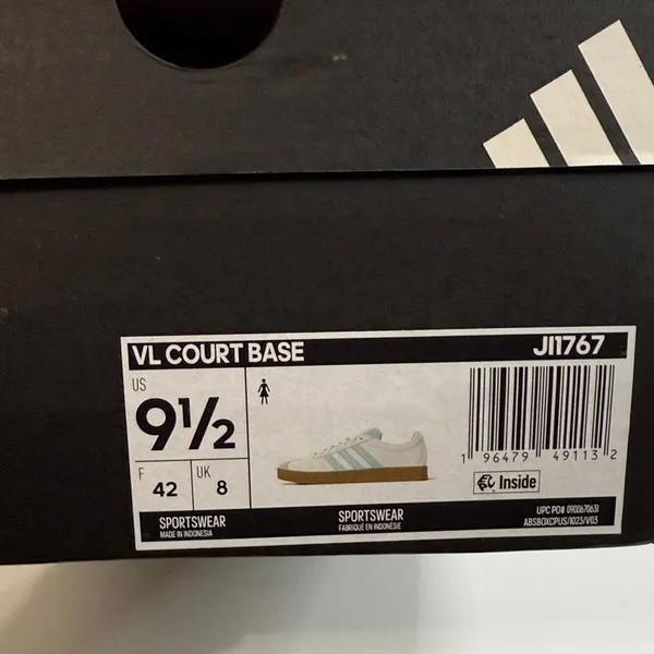 adidas Women's Sneakers in Cream and Light Blue - Image 8