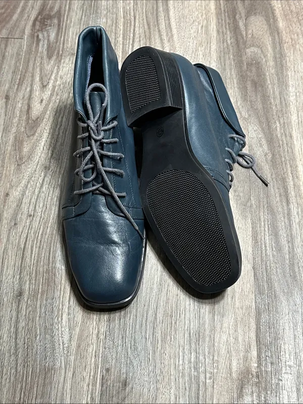 St. John's Bay Women's Lace-Up Ankle Boots in Teal-Blue - Image 11