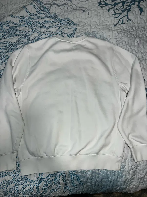 White Nike Crewneck - Image 2