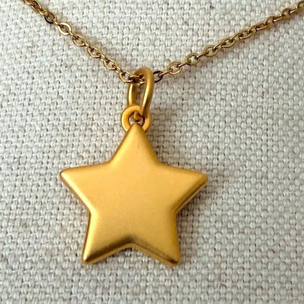Vintage Weight Watchers WW Gold Tone Star Achievement Charm Necklace - Image 2