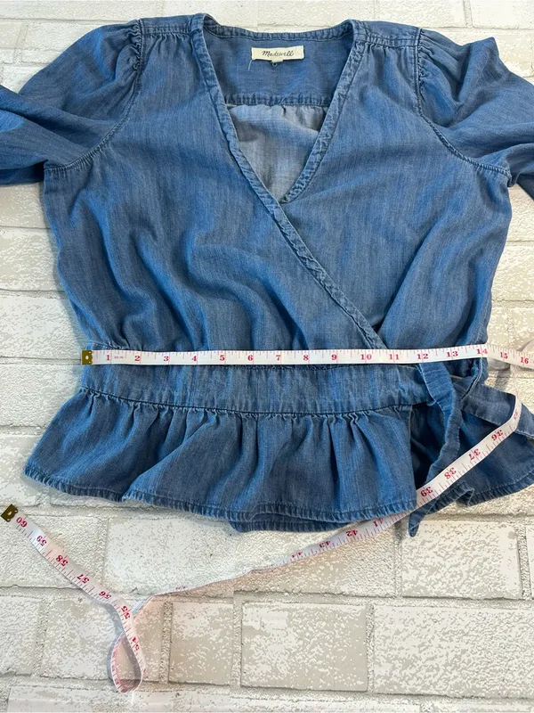 Madewell Blue Denim Wrap Peplum Blouse Size Medium Cottage Core - Image 6