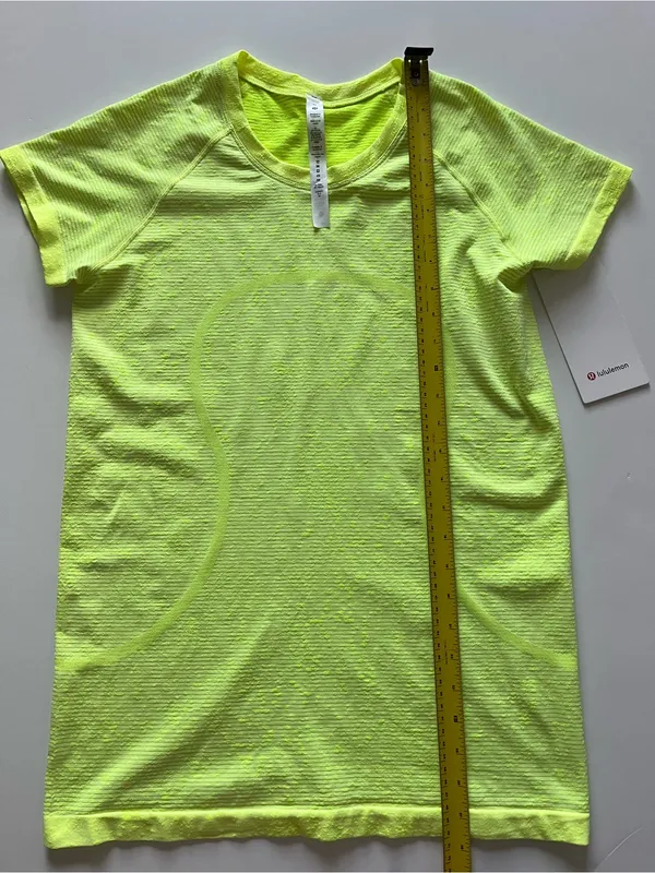lululemon athletica NWT Swiftly Tech SS 2.0 Disorted Noise Neon Lemon Sorbet-10 - Image 5
