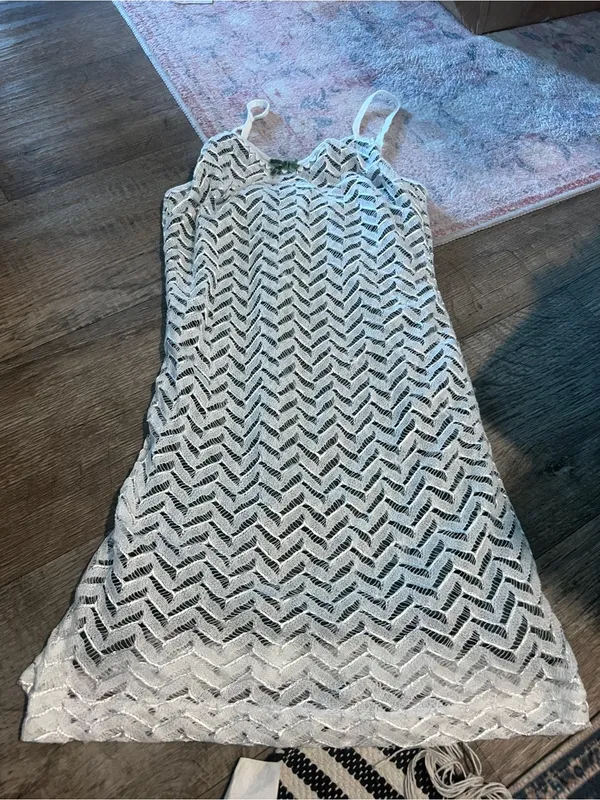 Edikted green and lace trim mini dress - Image 11