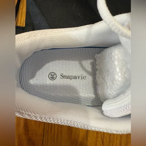 Smapavic Cheer Dance Shoes Sneakers White Size 39 NEW With Bag - Image 4