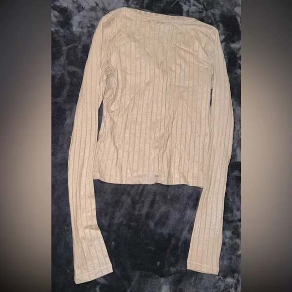 Abercrombie & fitch long sleeve top xs‎ - Image 2