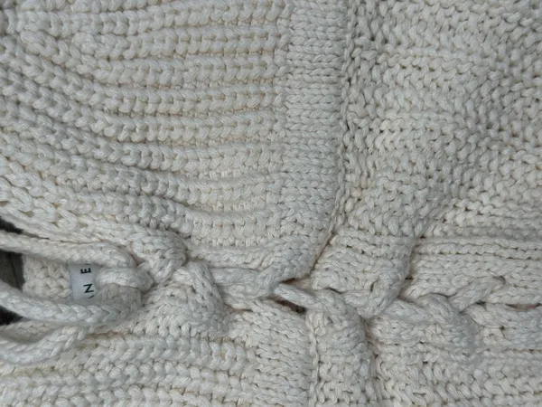 American Eagle Outfitters Women's Off-White Cable Knit Crop Top, Size S - Image 3