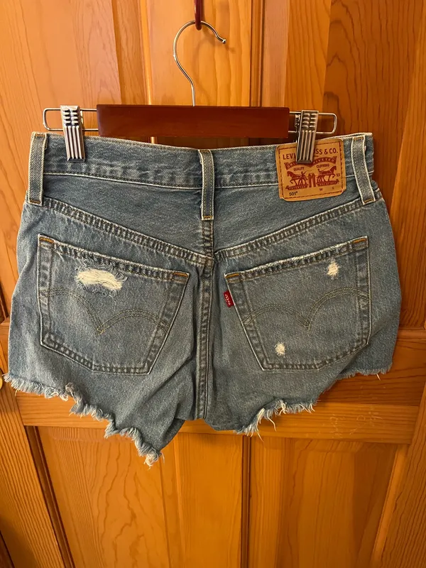 Levi’s 501 High-Rise Shorts - Image 2
