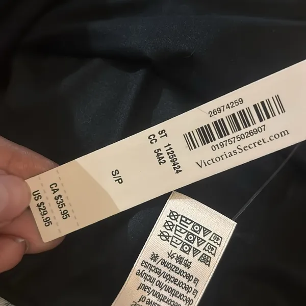 Victoria's Secret Feathersoft Innovation Tube Top‎ - Image 4