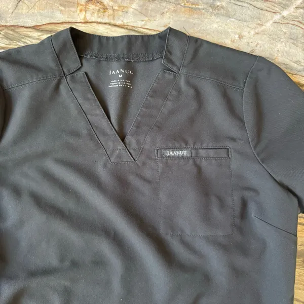 Jaanuu Scrub Top Women’s Black Medium - Image 2