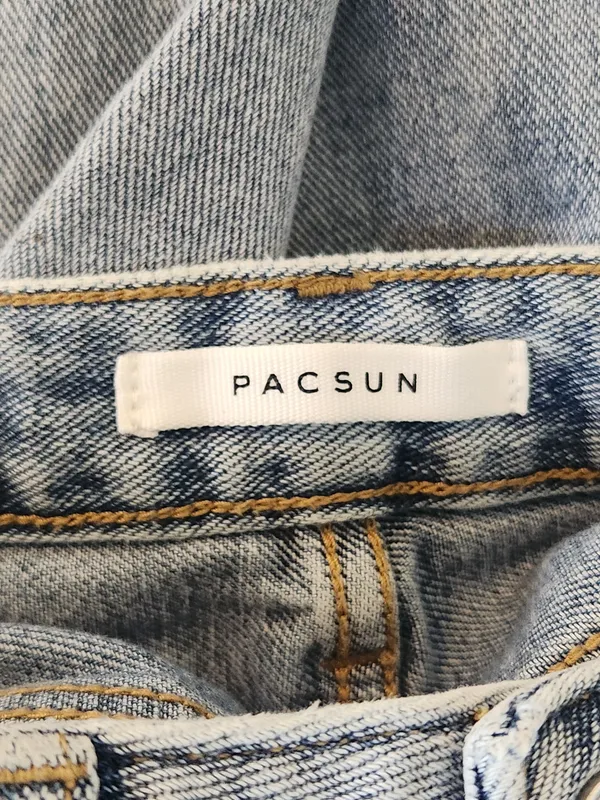 PacSun Light Wash 90s Boyfriend Jeans with High Slits Size 24 - Image 10