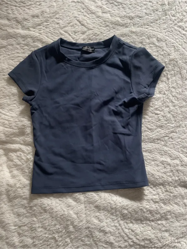 White Fox Boutique Take Me There Ribbed Baby Tee Navy - Image 4
