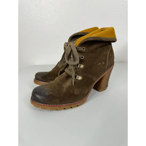 Ugg Y2K Calynda Suede Heeled Boots Size‎ 7.5 - Image 3