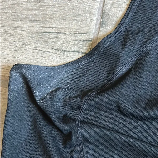 Nike Black Fitted Sleeveless Tank Top - Image 3
