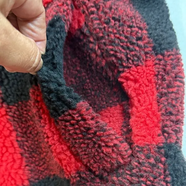 GAP Red and Black Plaid Teddy Jacket - Image 5