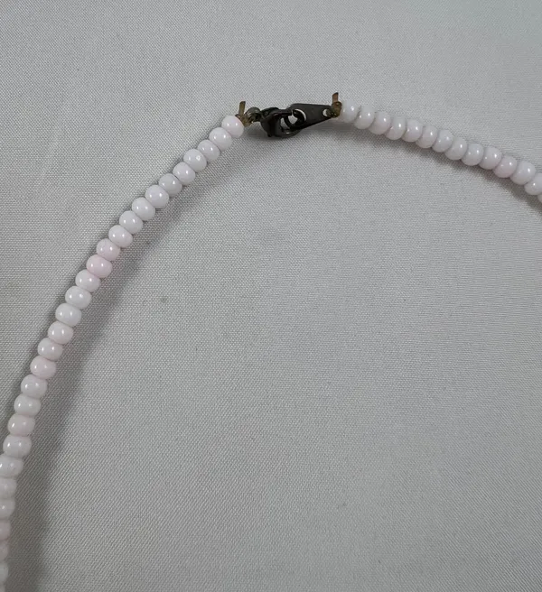 Light Pink She’ll Glass Beaded Necklace Choker - Image 3