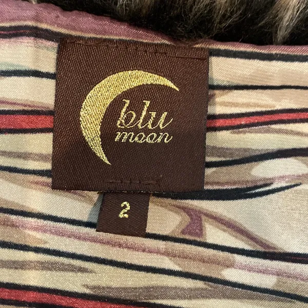Blu moon fur vest - Image 4