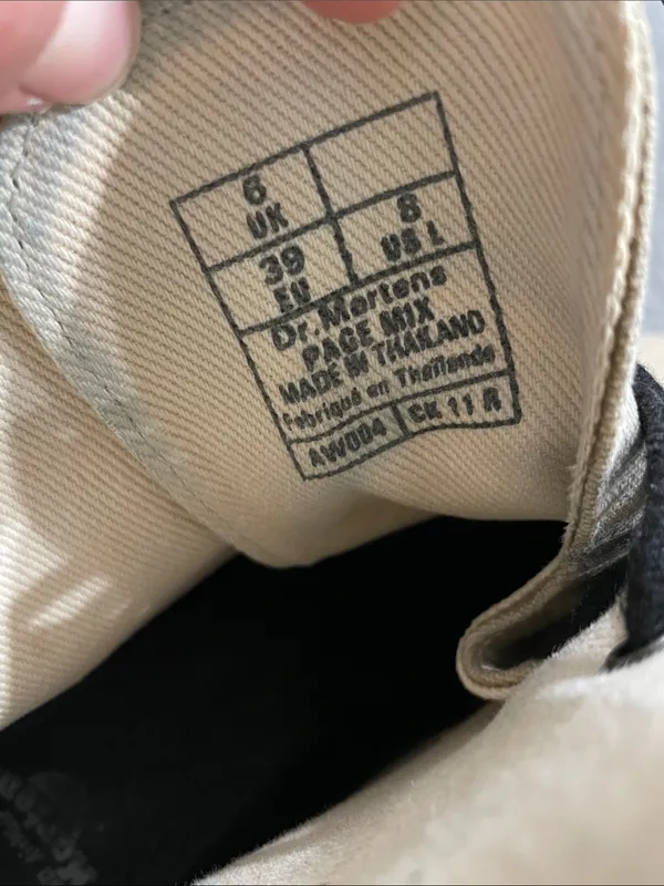 Dr. Martens Page Mix Canvas Combat Boots Size 8 - Image 9