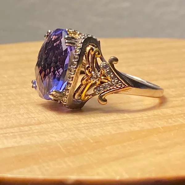 Victoria Wieck 10.58ctw Color Change Fluorite & White Topaz Ring 925 SS Sz‎ 10 - Image 3