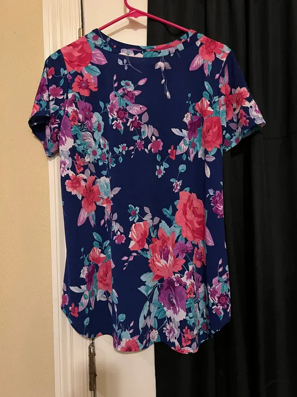 Floral Heimish Blouse Blue Size M - Image 2