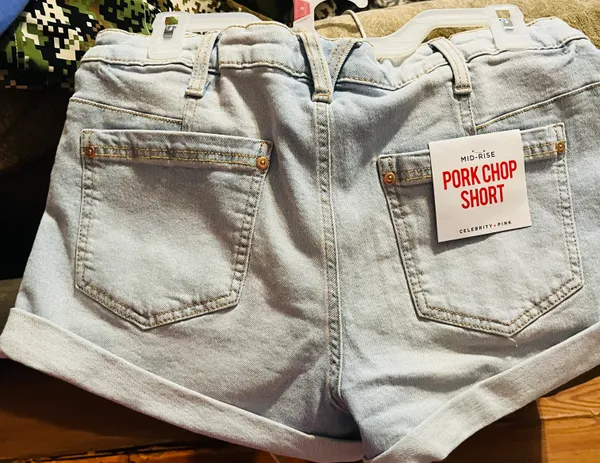 Celebrity Pink NWT women's Jean shorts mid rise size 13 - Image 5