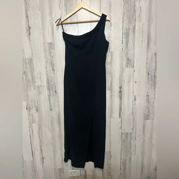Maggy London Black One Shoulder Formal Gown | Size 6 | Elegant Slit Maxi Dress - Image 2