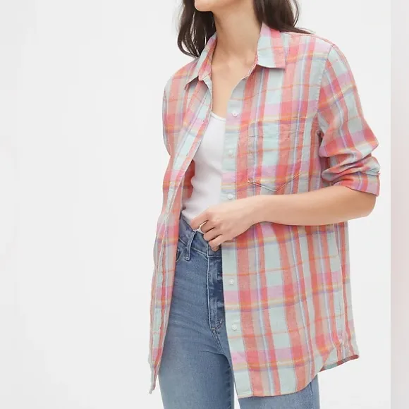 GAP Boyfriend Button Down Shirt - Image 3